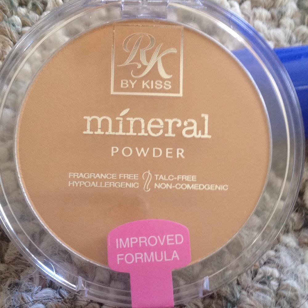 Mineral powder